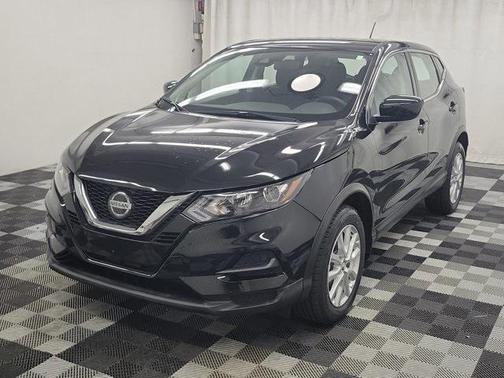2022 Nissan Rogue Sport S