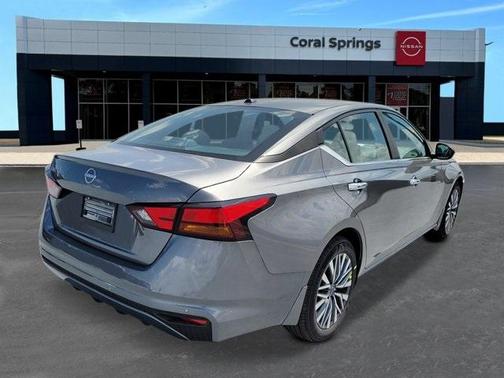 2025 Nissan Altima SV