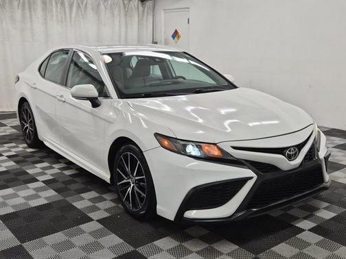 2022 Toyota Camry 