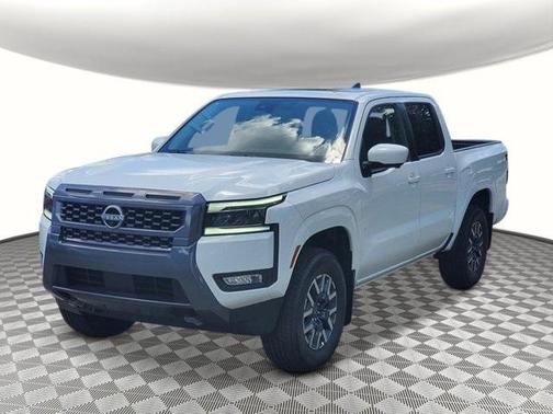 2025 Nissan Frontier SL