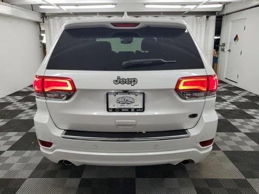 2020 Jeep Grand Cherokee Overland