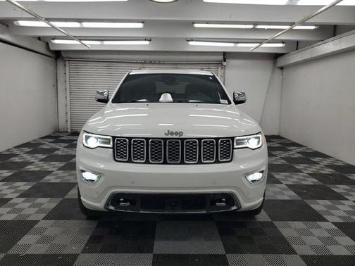 2020 Jeep Grand Cherokee Overland
