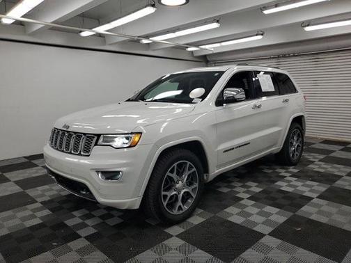 2020 Jeep Grand Cherokee Overland