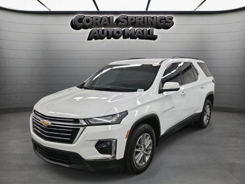 2022 Chevrolet Traverse LT Cloth