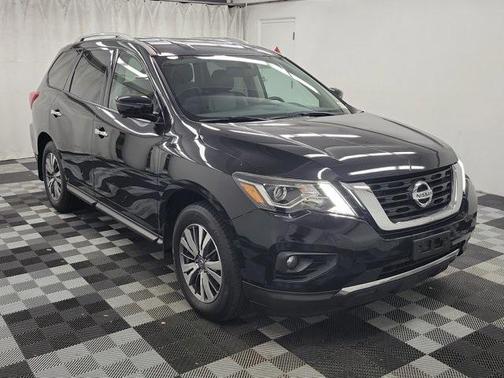 2019 Nissan Pathfinder SL