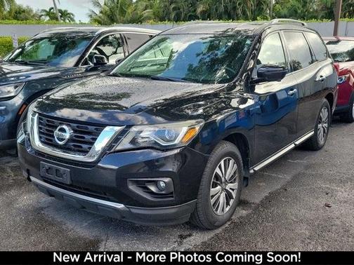 2019 Nissan Pathfinder SL