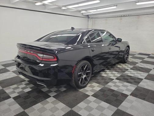 2018 Dodge Charger R/T