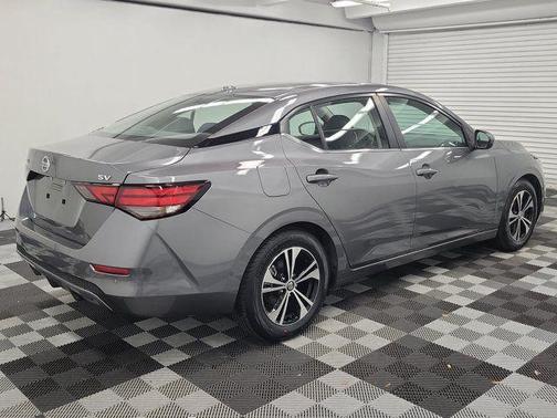 Gun Metallic 2022 Nissan Sentra SV