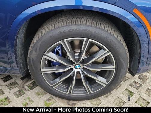 2020 BMW X5 M50i