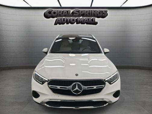 2025 Mercedes-Benz GLC 300 Base