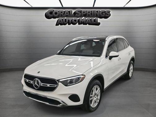 2025 Mercedes-Benz GLC 300 Base