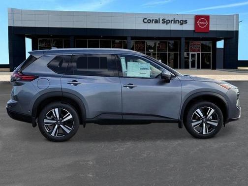 2025 Nissan Rogue SL