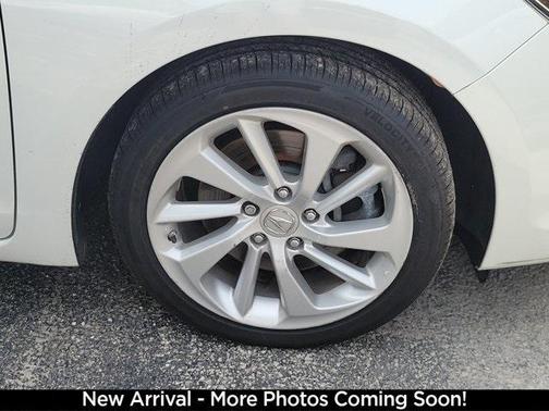 2018 Acura ILX Base