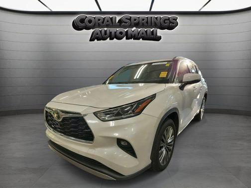 2021 Toyota Highlander Platinum