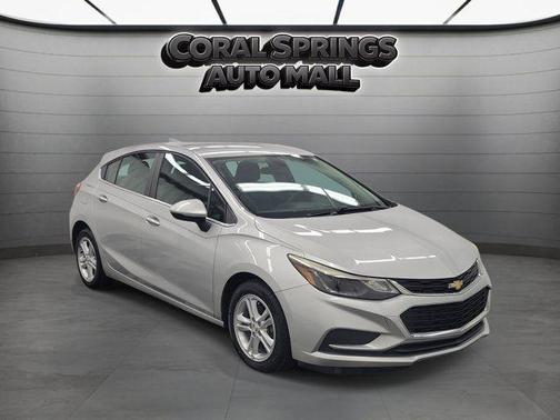 Silver Ice Metallic 2018 Chevrolet Cruze LT