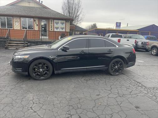 2017 Ford Taurus SHO