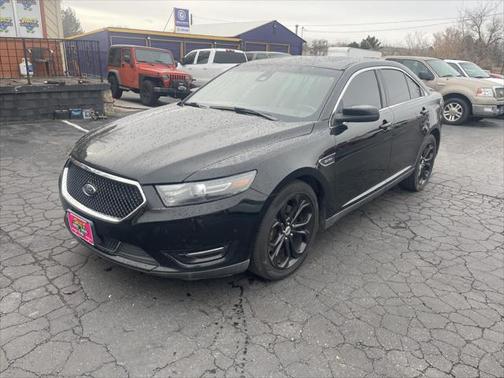 2017 Ford Taurus SHO