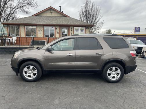 2011 GMC Acadia SLE