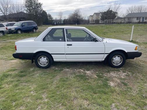 1989 Nissan Sentra XE