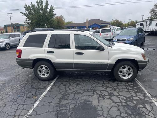 1999 Jeep Grand Cherokee Laredo 4WD