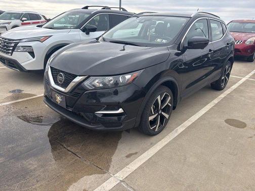 2022 Nissan Rogue Sport SL
