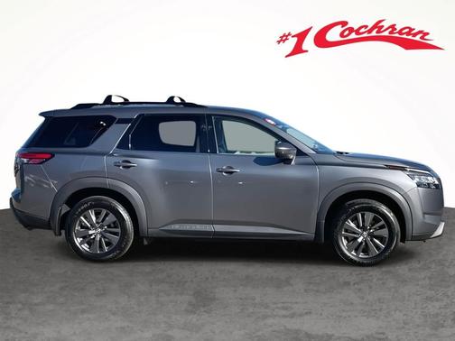 2022 Nissan Pathfinder SV 2WD