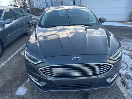 2017 Ford Fusion Energi SE Luxury