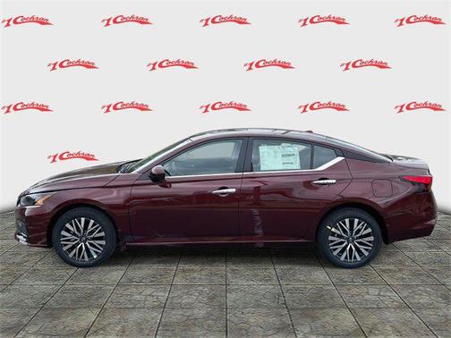 2025 Nissan Altima SV AWD