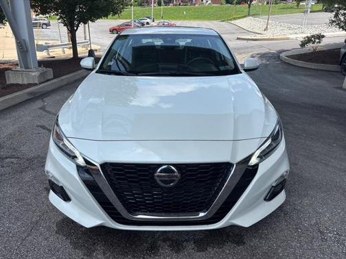 2021 Nissan Altima 2.5 SL