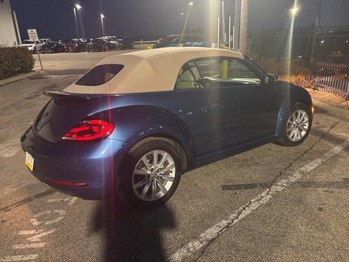 2019 Volkswagen Beetle 2.0T S