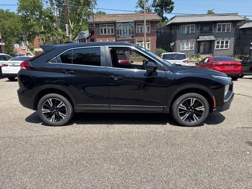 2023 Mitsubishi Eclipse Cross SE