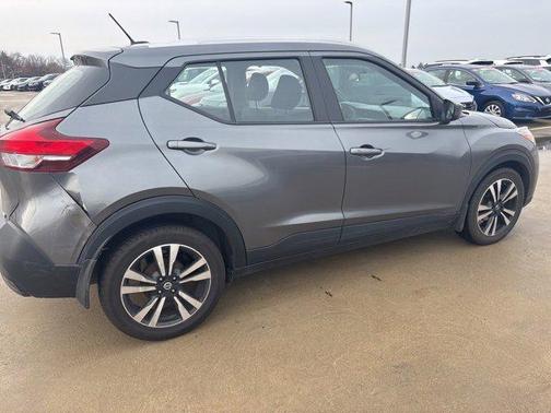 2018 Nissan Kicks SV