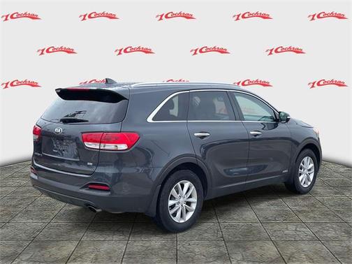 2018 Kia Sorento LX