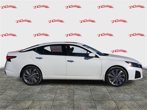 2025 Nissan Altima SL