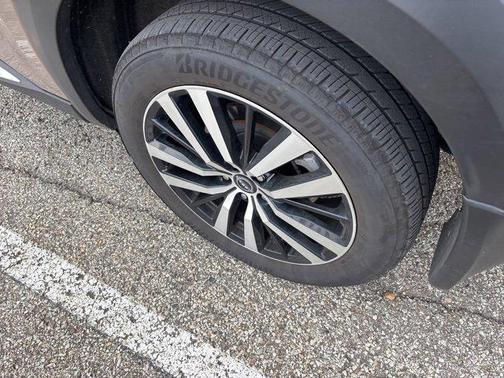 2024 Nissan Pathfinder Platinum 4WD