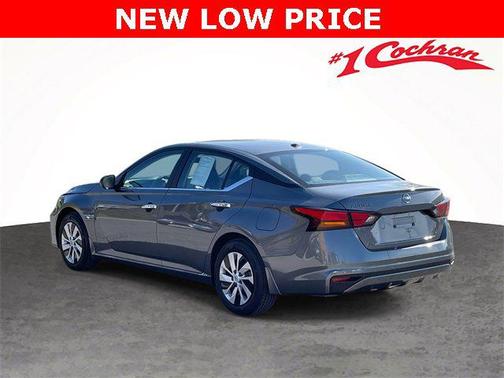 2025 Nissan Altima S FWD