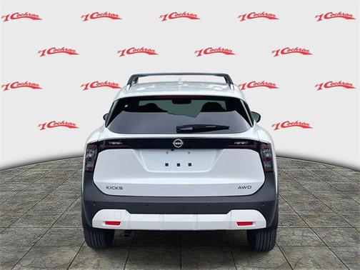 2025 Nissan Kicks SV