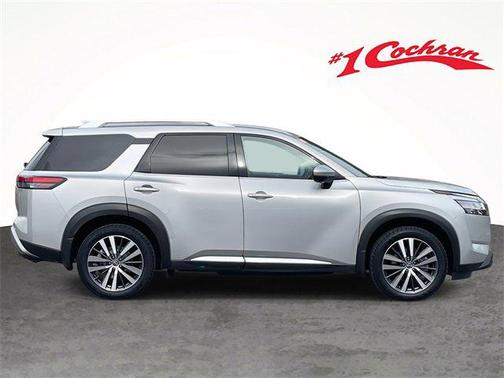 2022 Nissan Pathfinder Platinum 4WD