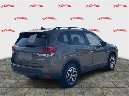 2022 Subaru Forester Premium