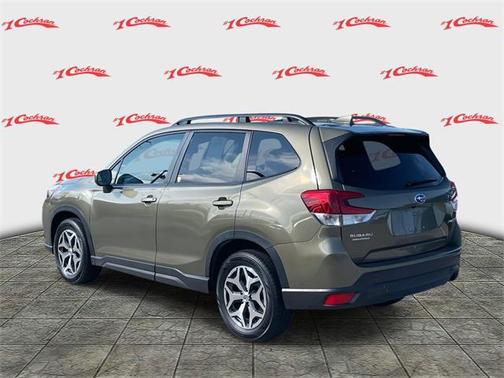 2022 Subaru Forester Premium
