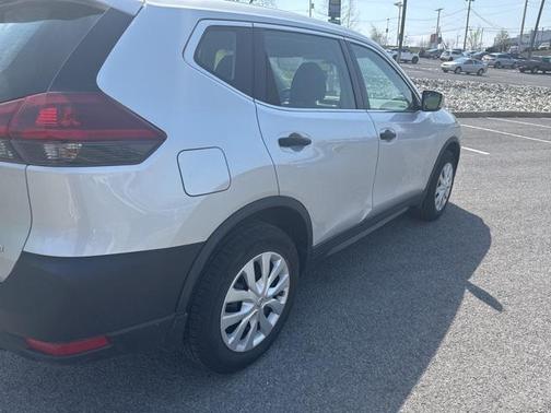 2020 Nissan Rogue S