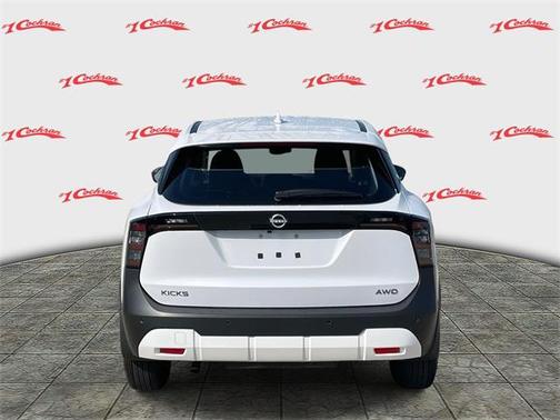 2025 Nissan Kicks S