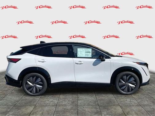 2025 Nissan ARIYA PLATINUM+