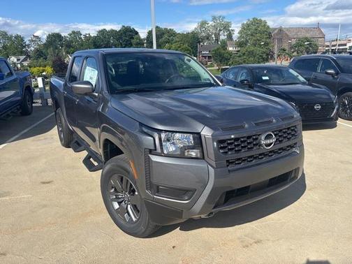 2025 Nissan Frontier SV