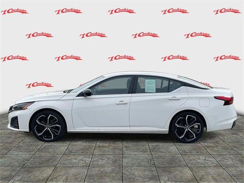 2024 Nissan Altima SR FWD