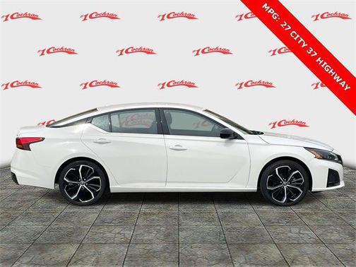 2024 Nissan Altima SR FWD