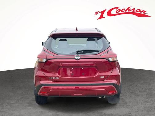 2024 Nissan Kicks SR