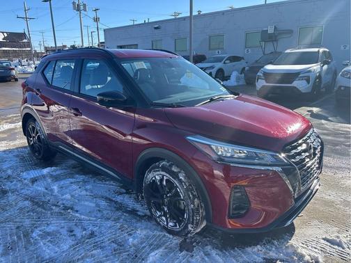 2024 Nissan Kicks SR