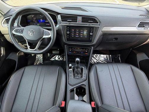 Opal White 2023 Volkswagen Tiguan 2.0T SE