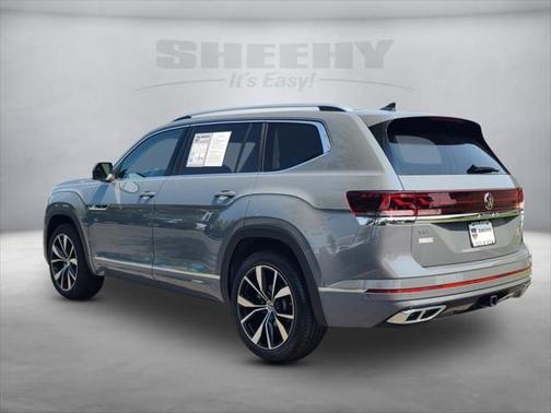 2025 Volkswagen Atlas 2.0T SEL Premium R-Line 4MOTION
